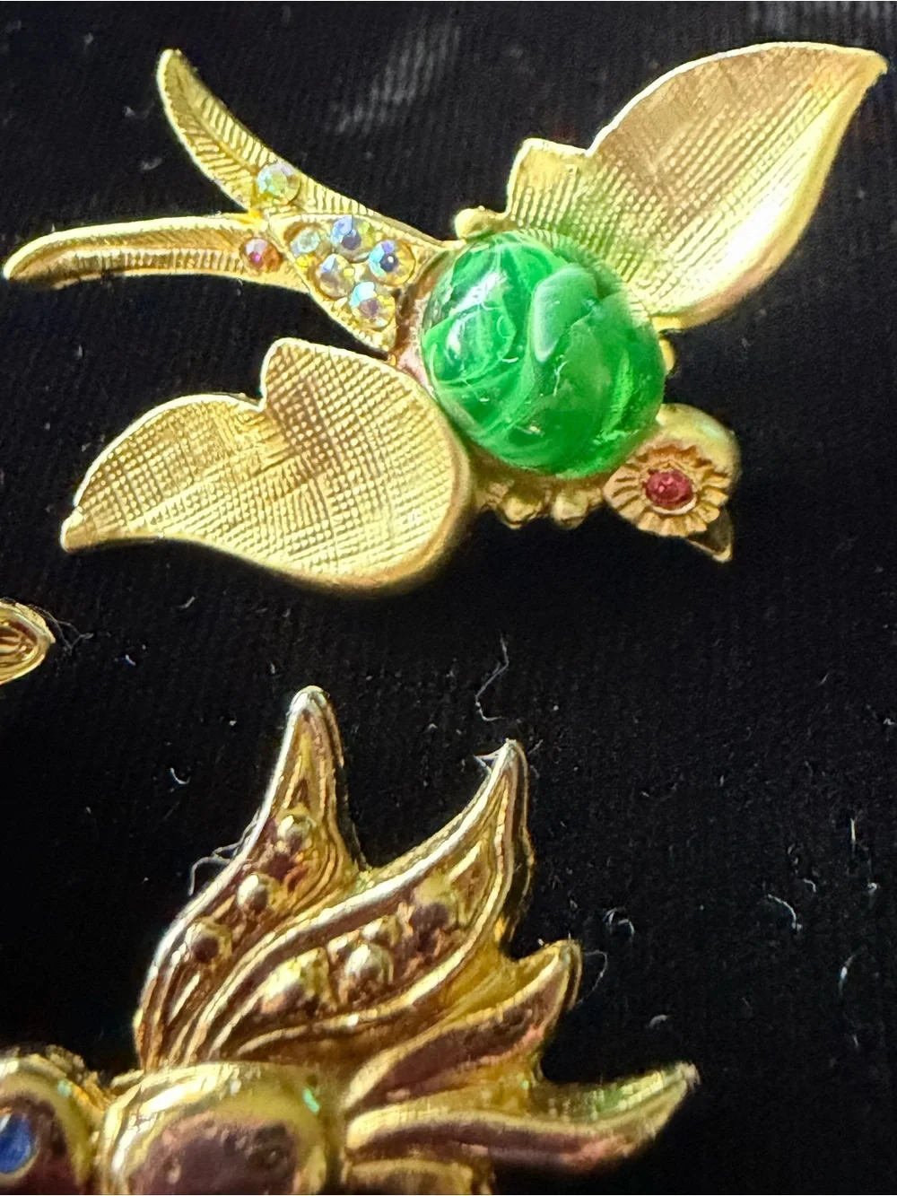 Vintage Gold Tone Bird Brooch Lot - Plique a Jour Hummingbird + Enamel Songbirds